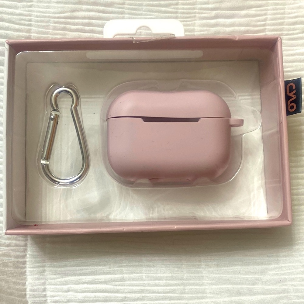 CYLO Soft Touch Silicone AirPod Pro Case